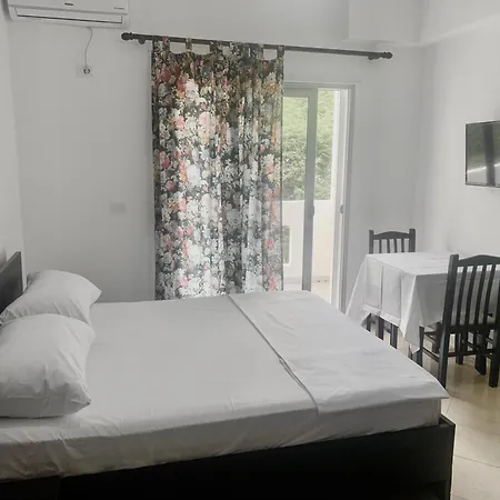 Apartment Julia Vlorë