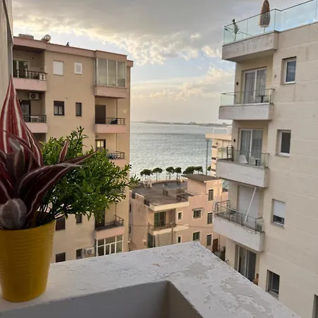 Julia Apartament Wlora
