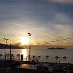 Julia * Vlorë