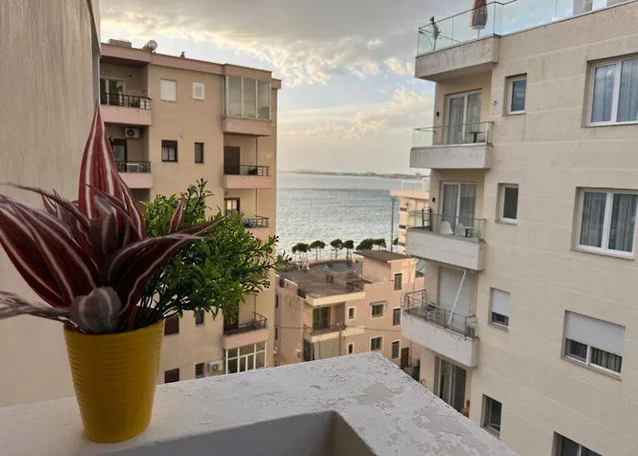 Julia Apartament Wlora